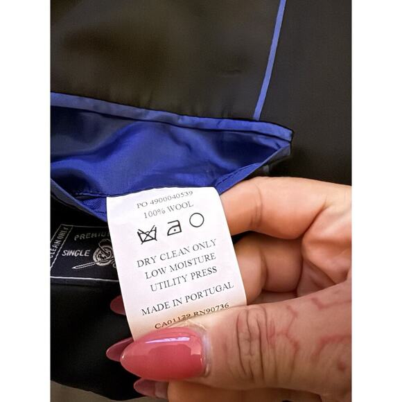 JOHN VARVATOS * U.S.A. Size 40 R Black Solid Wool Peak Lapel Sport Coat - Picture 10 of 10